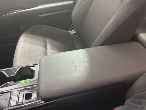 Used 2025 Toyota Camry Hybrid image 24