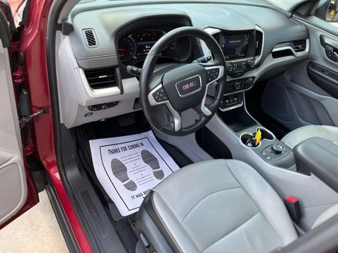 Used 2021 GMC Terrain SLT w/ LPO, Bright Accent Package FWD image 11
