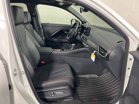 New 2026 Acura ADX A-Spec image 8