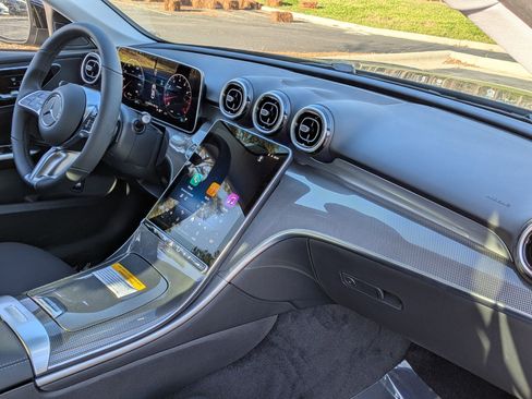 New 2026 Mercedes-Benz C 300 4MATIC Sedan image 32
