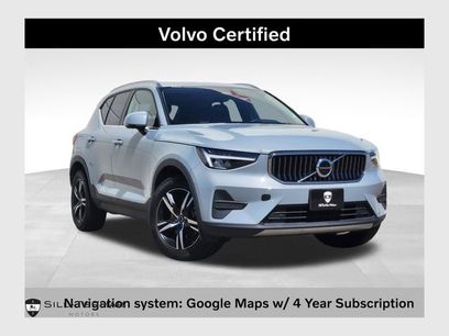 Certified 2025 Volvo XC40 B5 Core