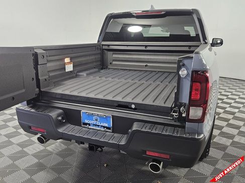 New 2026 Honda Ridgeline Sport image 12