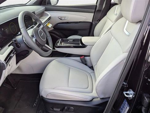 New 2025 Hyundai Tucson Limited image 4