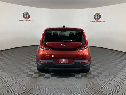 Certified 2021 Kia Soul LX image 18