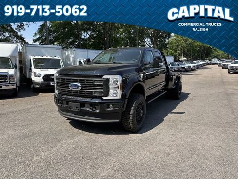 New 2026 Ford F450 XLT w/ XLT Value Package AWD/4WD image 1