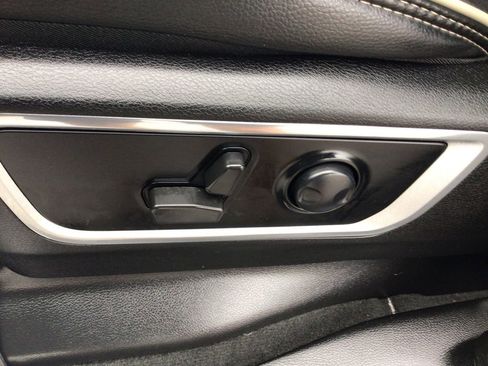 Used 2022 RAM 1500 Laramie image 19