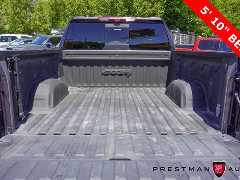 Used 2023 GMC Sierra 1500 AT4 w/ AT4 Premium Package AWD/4WD image 10