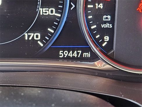 Used 2022 Chevrolet Traverse High Country image 34