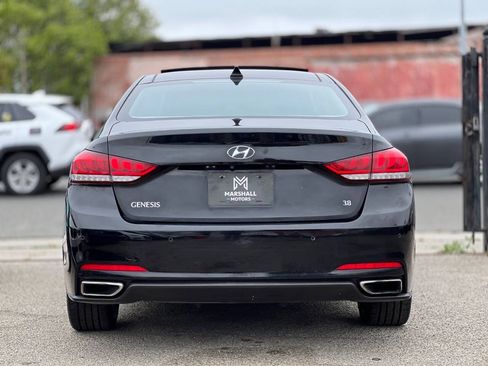 Used 2015 Hyundai Genesis 3.8 w/ Option Group 04 RWD image 5