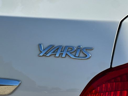 Used 2012 Toyota Yaris Sedan image 23