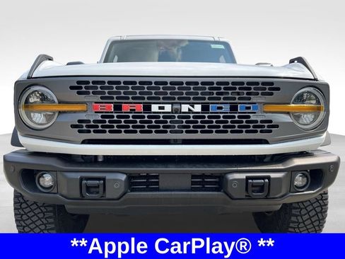 Used 2022 Ford Bronco Badlands AWD/4WD image 3