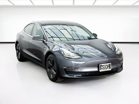 Used 2019 Tesla Model 3 Standard Range Plus RWD image 3