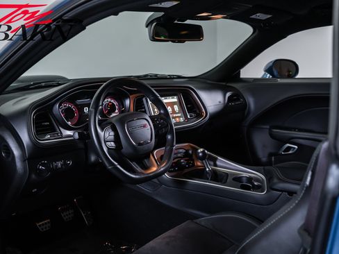 Used 2021 Dodge Challenger R/T Scat Pack RWD image 40