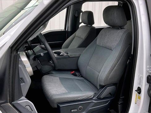 Used 2021 Ford F150 XLT w/ Trailer Tow Package image 8