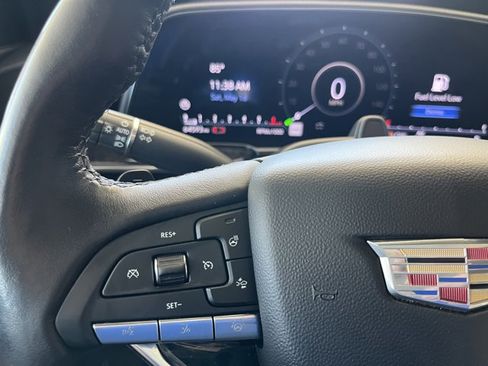 Used 2023 Cadillac Escalade Premium Luxury w/ Performance Package AWD/4WD image 22