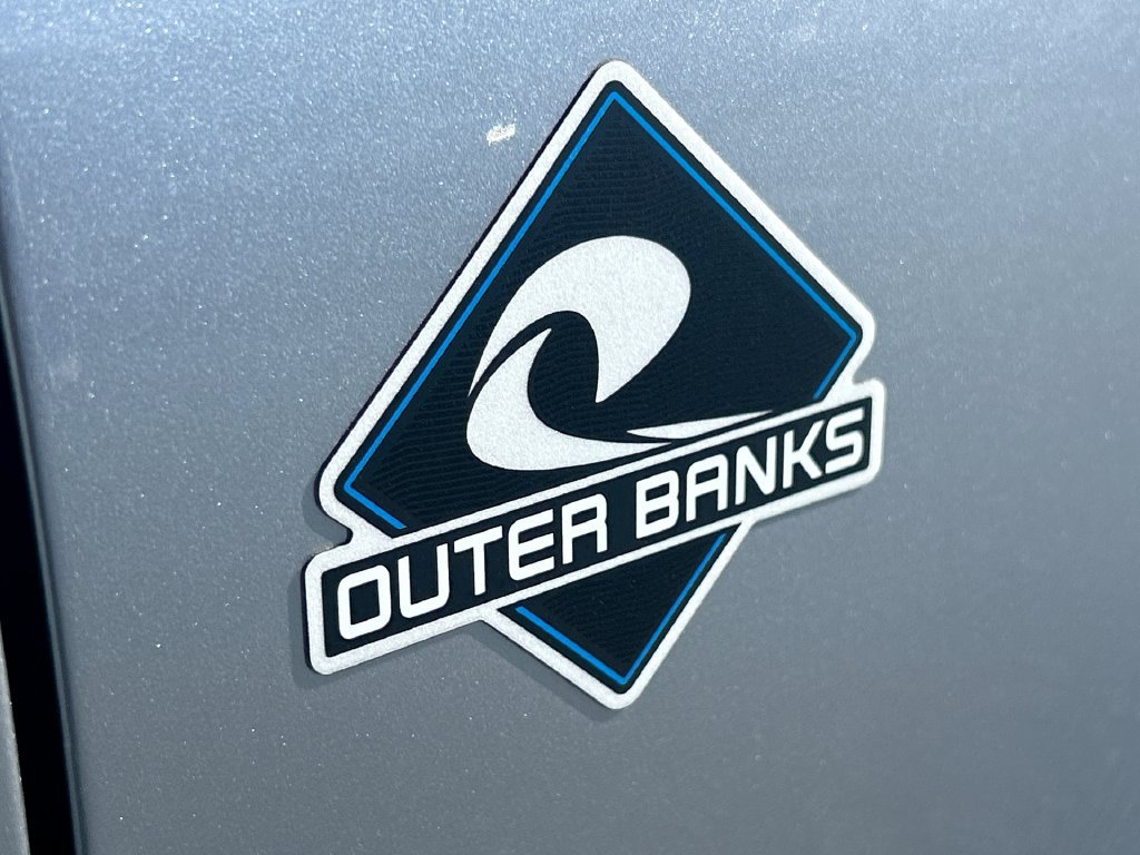 Used 2022 Ford Bronco Outer Banks AWD/4WD image 13