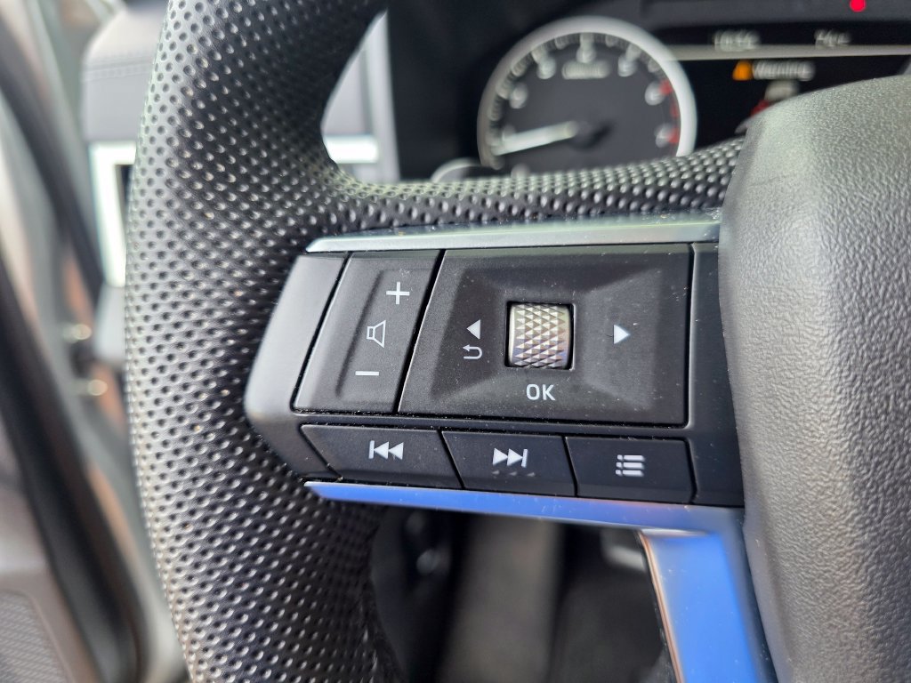 Used 2023 Mitsubishi Outlander SE FWD image 23