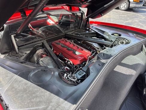 Used 2022 Chevrolet Corvette Stingray Premium Cpe w/ Z51 Performance Package image 9