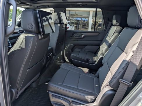 New 2026 GMC Yukon Denali w/ Denali Reserve Package AWD/4WD image 27
