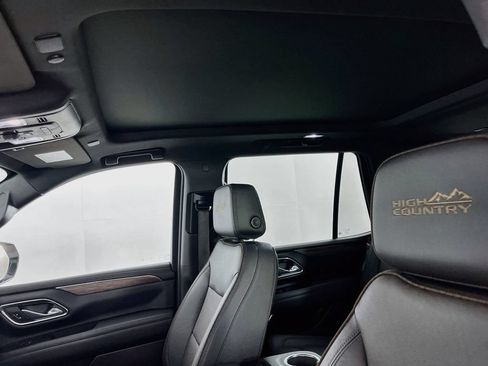 Used 2023 Chevrolet Tahoe High Country AWD/4WD image 25