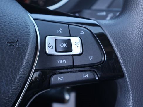 Certified 2021 Volkswagen Tiguan S image 12