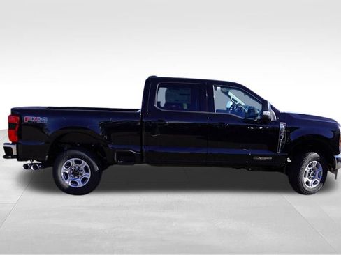 New 2026 Ford F250 XLT w/ XLT Premium Package image 2