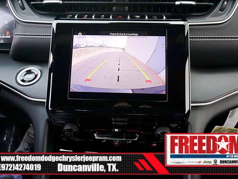 Certified 2025 Jeep Grand Cherokee Laredo image 20