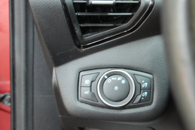 Used 2018 Ford Escape Titanium w/ Ford Safe & Smart Package AWD/4WD image 15