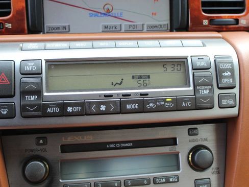 Used 2002 Lexus SC 430 Convertible image 35