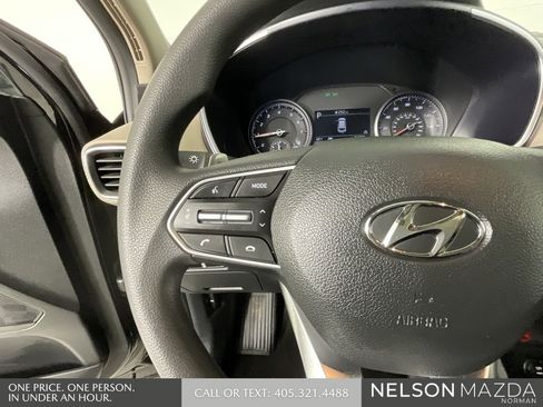 Used 2023 Hyundai Santa Fe SE image 41