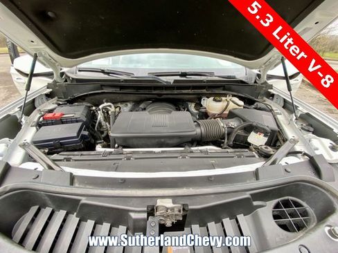 Used 2024 GMC Yukon XL SLE image 53