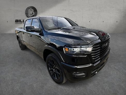Used 2025 RAM 1500 Laramie w/ Night Edition AWD/4WD image 4