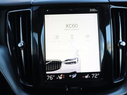 Used 2018 Volvo XC60 T6 Momentum w/ Convenience Package image 35