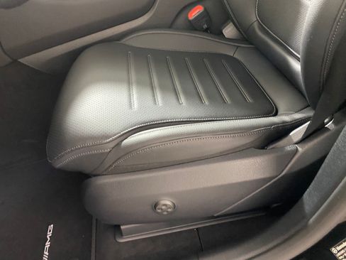 Used 2026 Mercedes-Benz GLC 300 4MATIC image 13