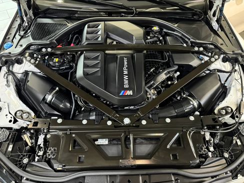Used 2021 BMW M4 Competition w/ M Carbon Exterior Package RWD image 55