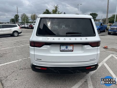 Used 2024 Jeep Wagoneer L Series II w/ Flexible Seating Group image 24