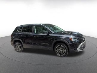 Used 2025 Volkswagen Taos SE FWD video 2