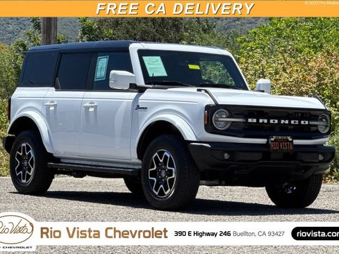 Used 2024 Ford Bronco Outer Banks AWD/4WD image 1