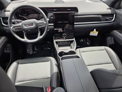 New 2026 GMC Terrain Elevation w/ Elevation Premium Package AWD/4WD image 8