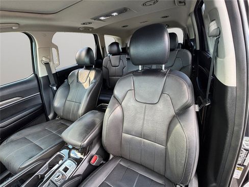Used 2021 Kia Telluride EX w/ Towing Package image 17
