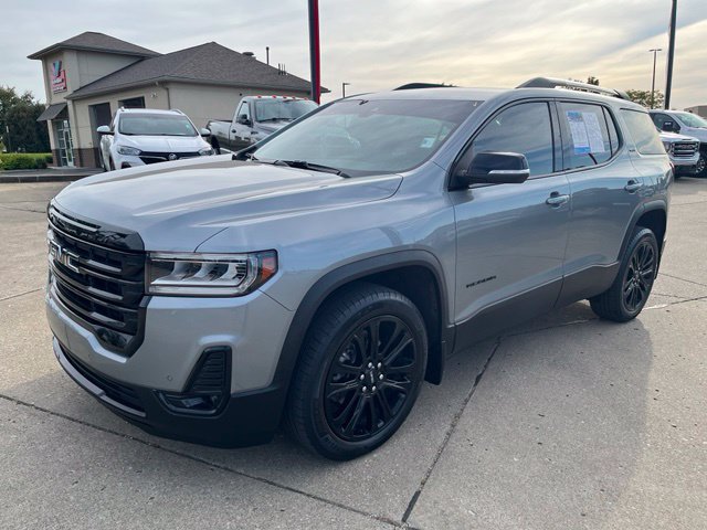 Certified 2023 GMC Acadia SLT w/ Elevation Edition AWD/4WD image 10