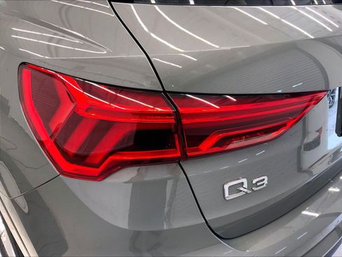Certified 2023 Audi Q3 2.0T Premium w/ Convenience Package AWD/4WD image 28