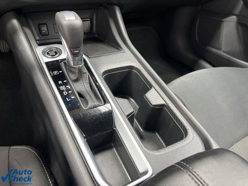 Used 2024 Nissan Sentra SV image 23