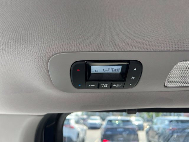 Used 2024 Honda Odyssey EX-L image 31