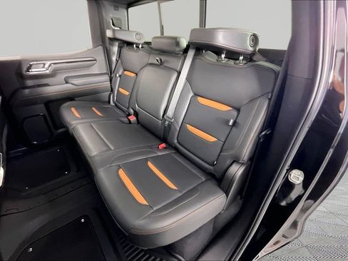 Certified 2024 GMC Sierra 1500 AT4 w/ Technology Package AWD/4WD image 20