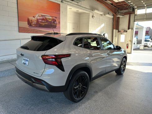 New 2026 Chevrolet Trax ACTIV w/ Sunroof Package image 3