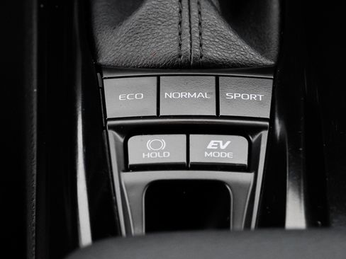 Certified 2025 Toyota Camry LE AWD/4WD image 36