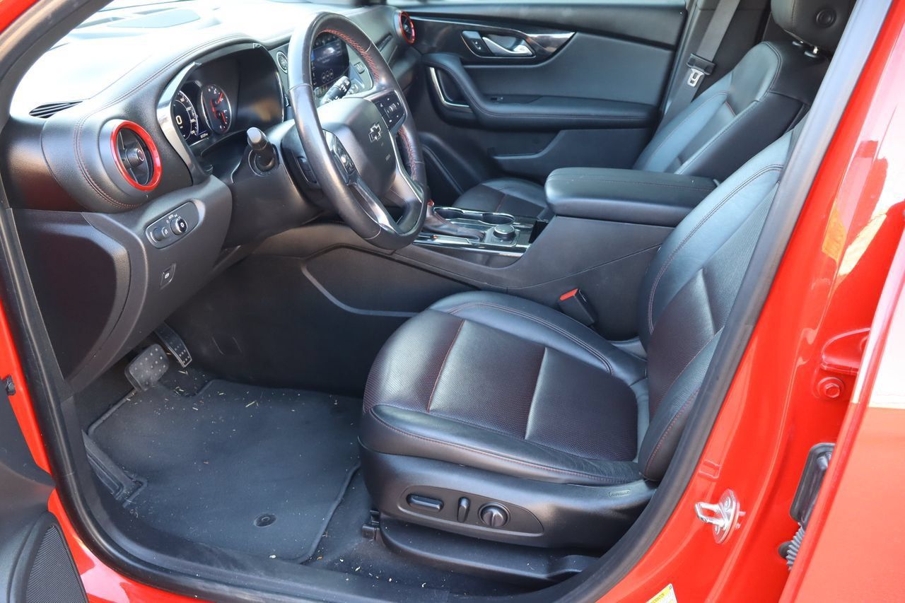 Used 2019 Chevrolet Blazer RS w/ Sun and Wheels Package FWD image 16