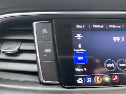 Certified 2023 Buick Enclave Essence AWD/4WD image 43