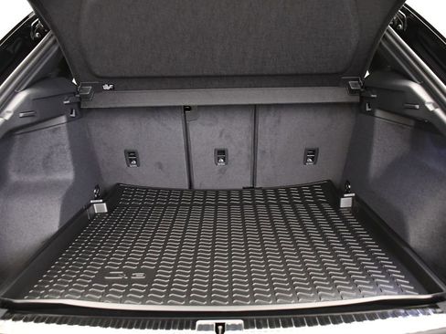 Used 2025 Audi Q3 2.0T Premium w/ Convenience Package image 56